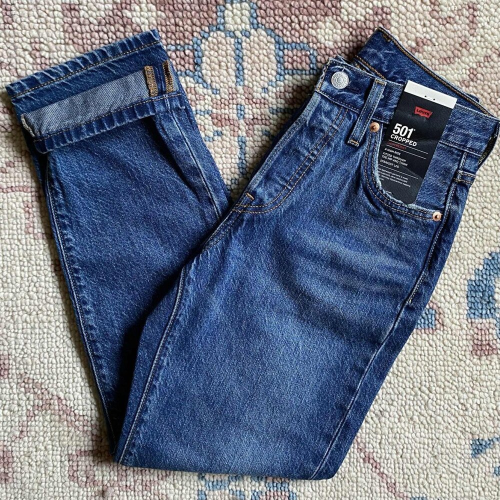 LEVI'S 501 Original Fit Cropped Lightweight Jeans (Size: 23x26) NWT - Picture 12 of 12